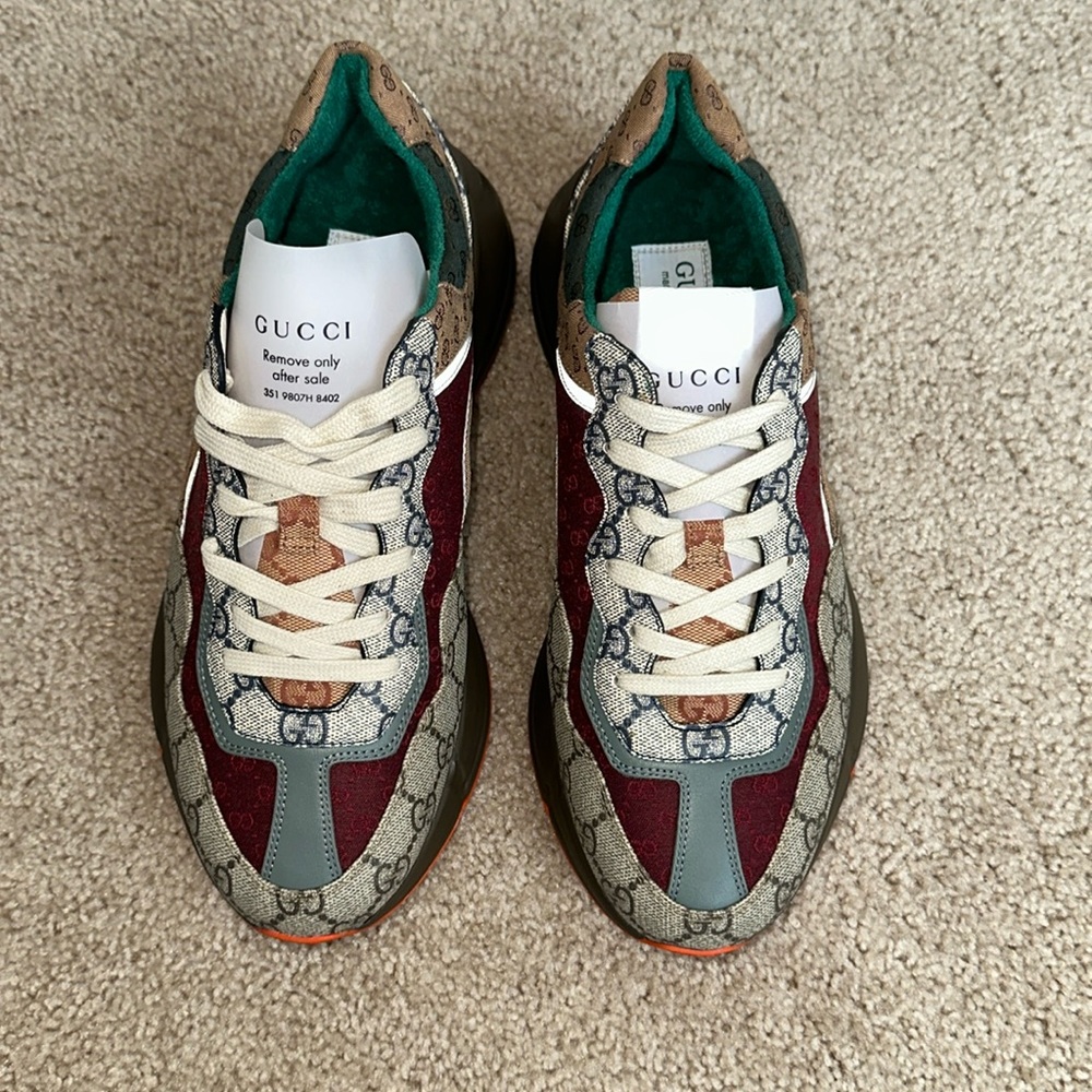 Men Gucci shoes